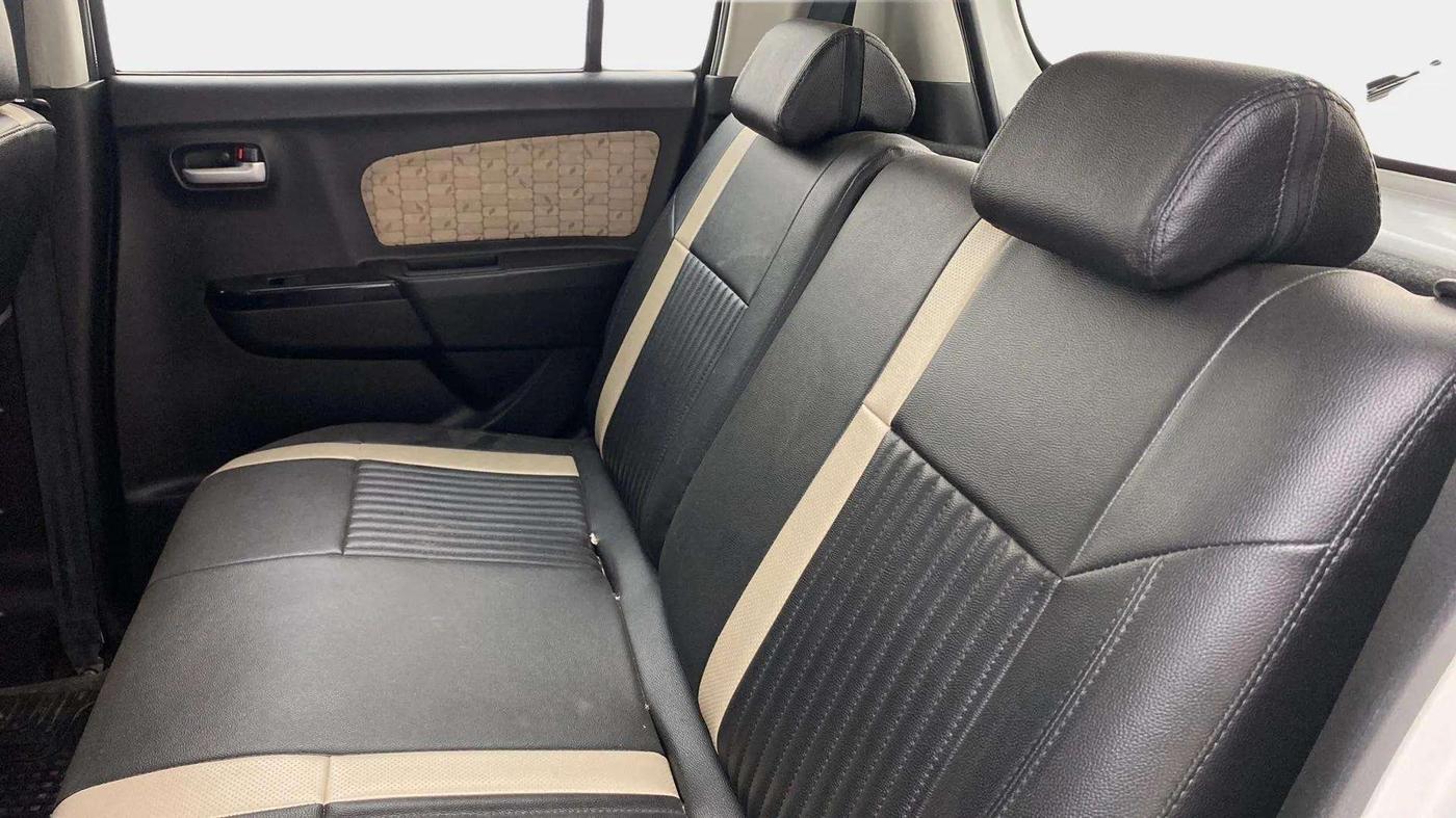 2017 Maruti Wagon R 1.0 VXI+ AMT, Petrol, Automatic, 29,612 km, Right Side Rear Door Cabin