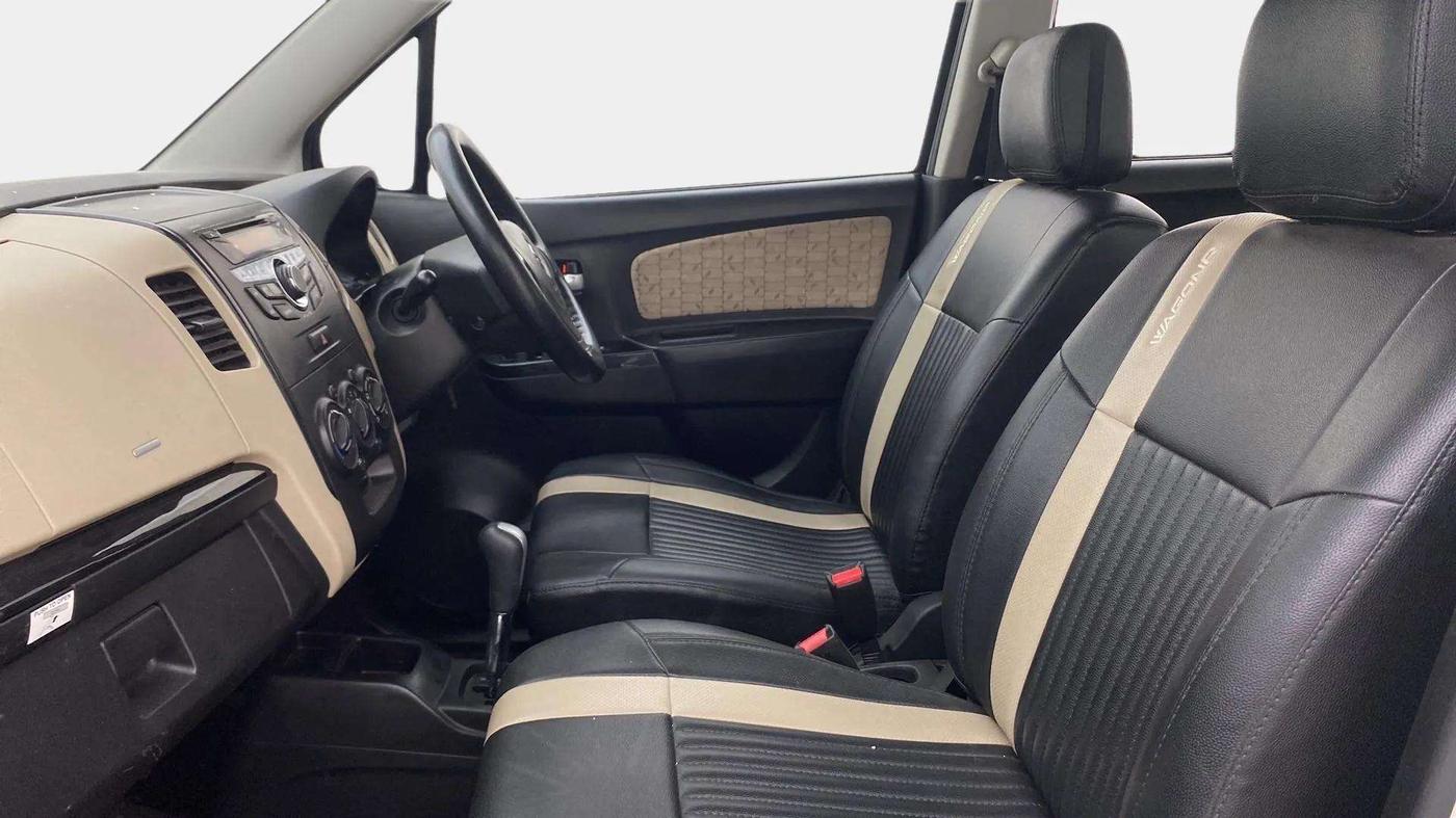 2017 Maruti Wagon R 1.0 VXI+ AMT, Petrol, Automatic, 29,612 km, Right Side Front Door Cabin