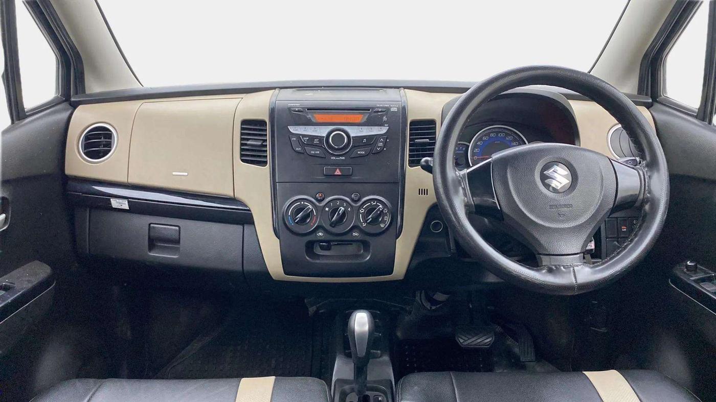 2017 Maruti Wagon R 1.0 VXI+ AMT, Petrol, Automatic, 29,612 km, Dashboard