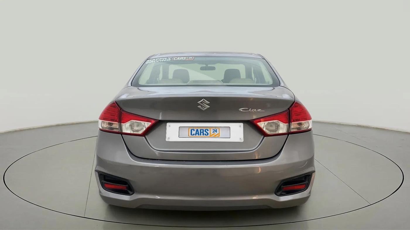 2015 Maruti Ciaz VDI, Diesel, Manual, 74,731 km, Back/Rear