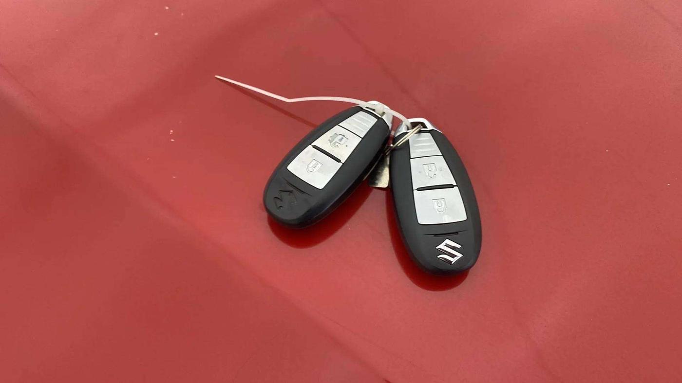 2020 Maruti Vitara Brezza VXI AT SHVS, Petrol, Automatic, 53,893 km, Key Close Up