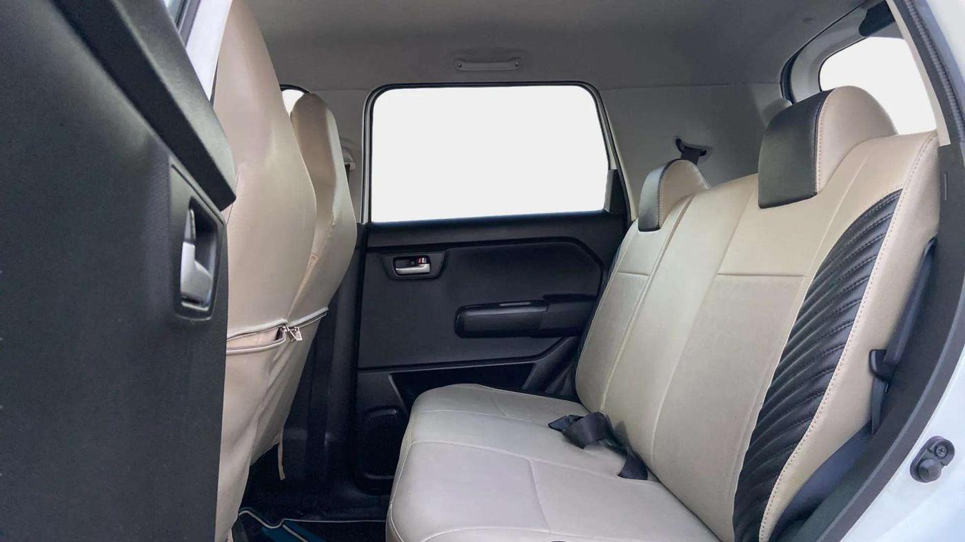 2019 Maruti New Wagon-R VXI 1.0, Petrol, Manual, 25,959 km, Right Side Rear Door Cabin