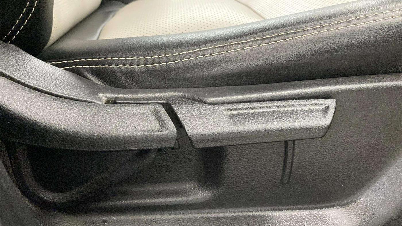2020 KIA SONET HTK PLUS 1.2, Petrol, Manual, 54,886 km, Driver Side Adjustment Panel