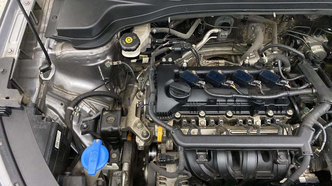 2020 KIA SONET HTK PLUS 1.2, Petrol, Manual, 54,886 km, Engine View - Right
