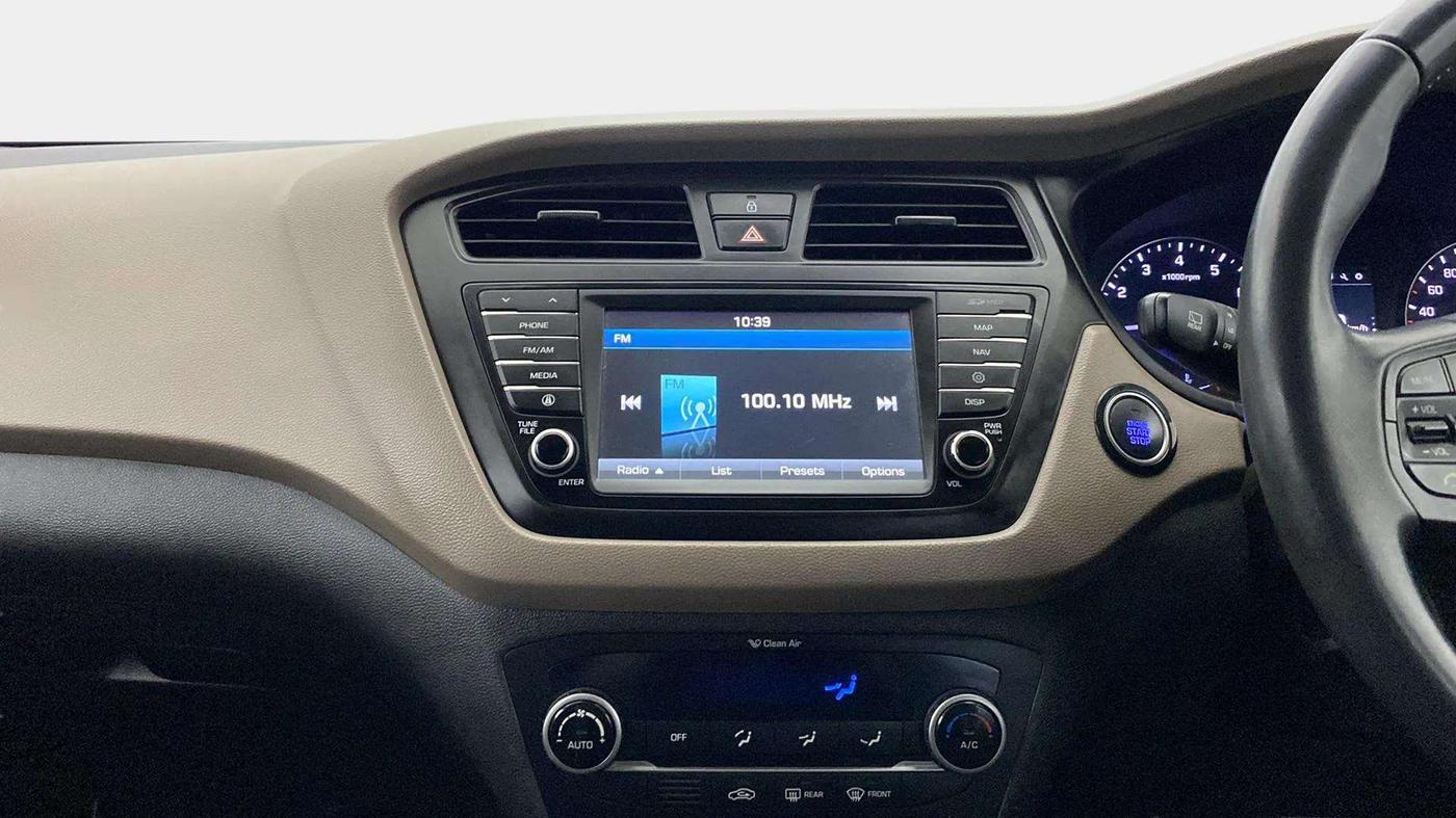 2016 Hyundai Elite i20 ASTA 1.2 (O), Petrol, Manual, 37,859 km, Air Conditioner