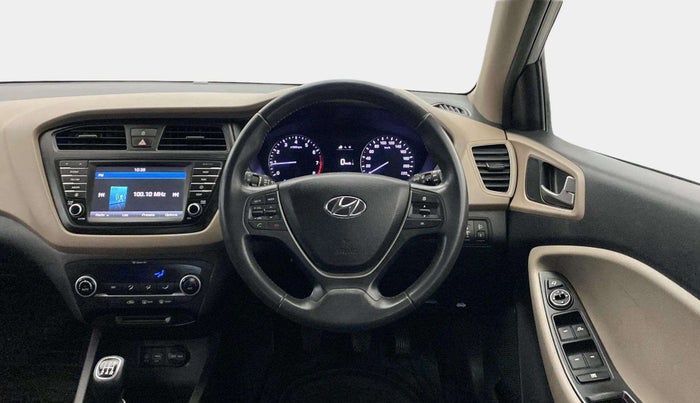 2016 Hyundai Elite i20 ASTA 1.2 (O), Petrol, Manual, 37,812 km, Steering Wheel Close Up