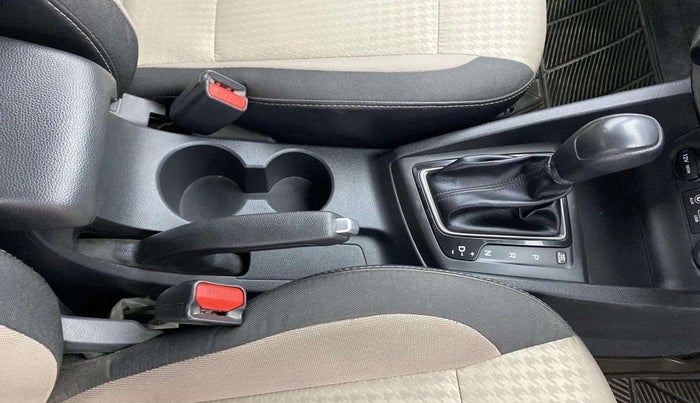2019 Hyundai Elite i20 SPORTZ PLUS  1.2 CVT, Petrol, Automatic, 33,849 km, Gear Lever