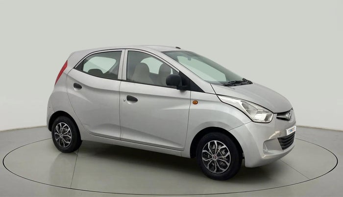 2015 Hyundai Eon ERA +, Petrol, Manual, 28,589 km, Right Front Diagonal