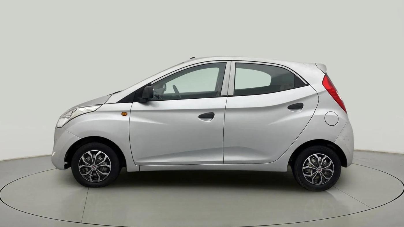 2015 Hyundai Eon ERA +, Petrol, Manual, 28,589 km, Left Side
