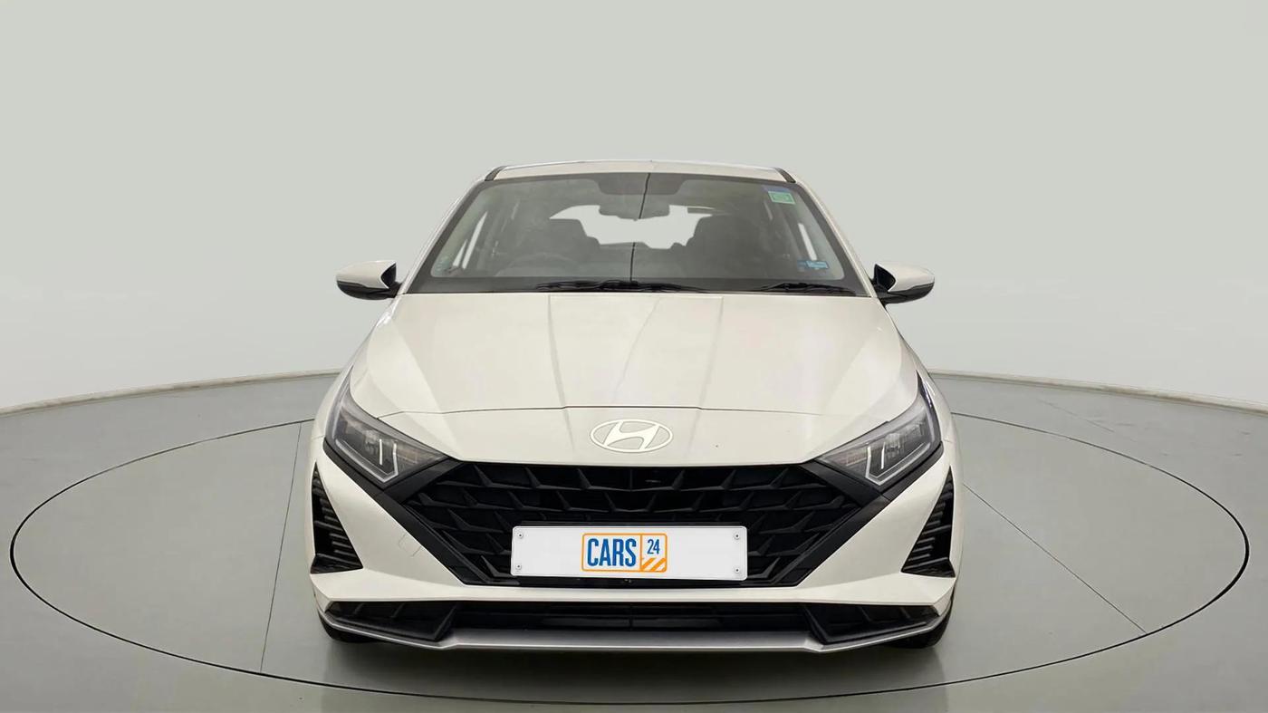 2024 Hyundai NEW I20 ASTA (O) 1.2 MT, Petrol, Manual, 7,736 km, Front