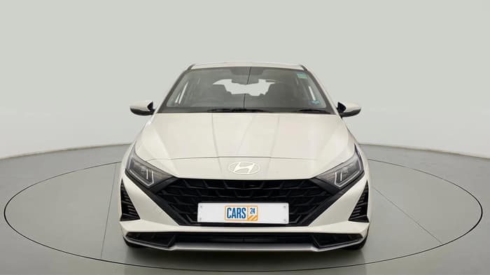 2024 Hyundai NEW I20 ASTA (O) 1.2 MT, Petrol, Manual, 7,736 km, Front