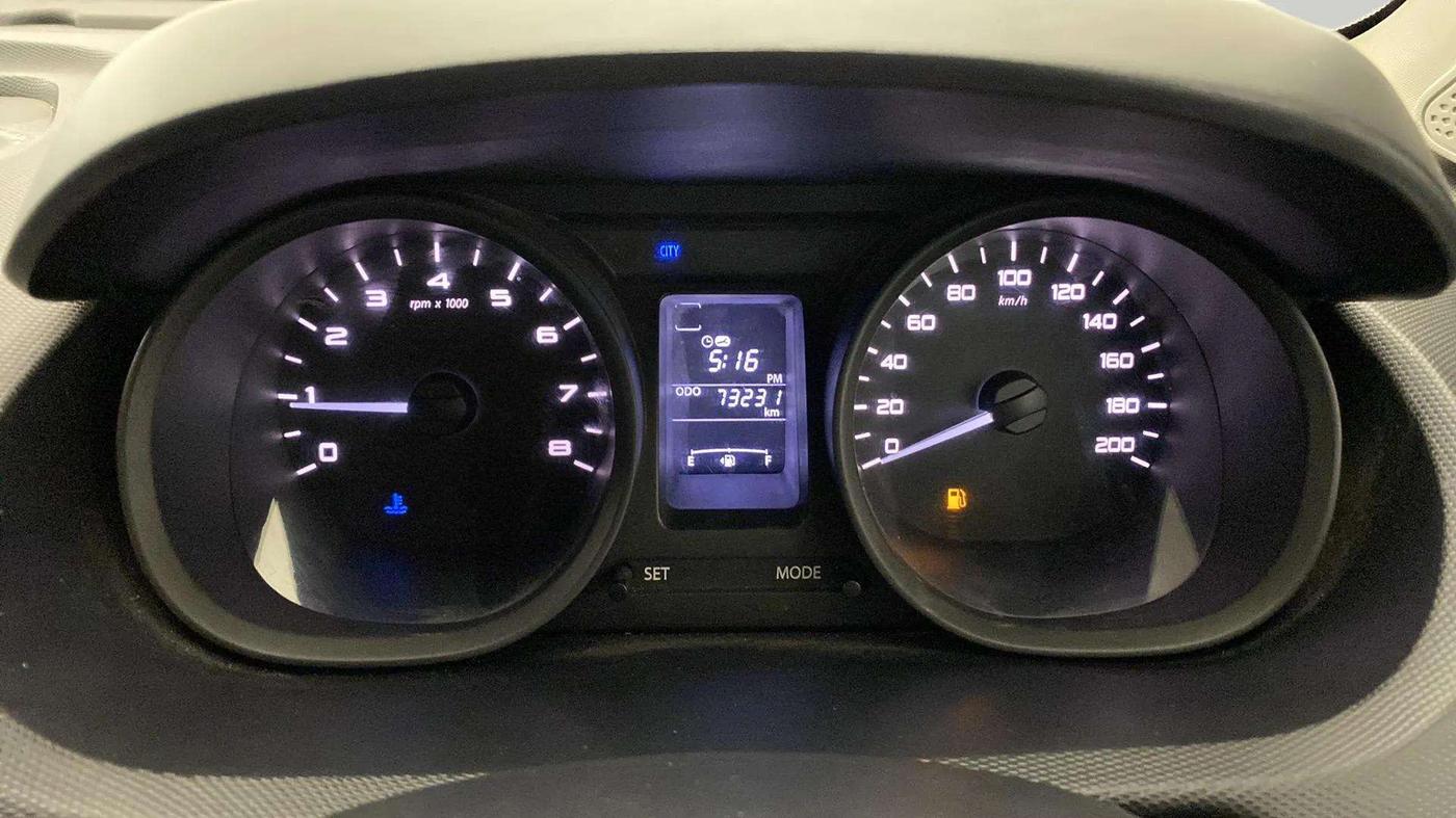 2018 Tata Tiago XT PETROL, Petrol, Manual, 73,042 km, Odometer Image