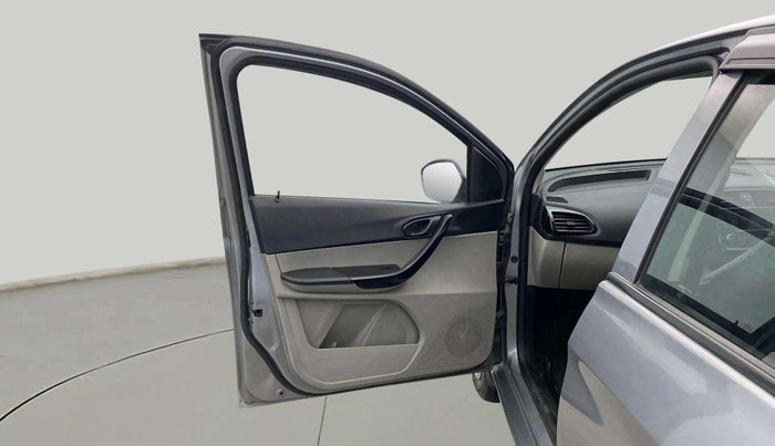 2018 Tata Tiago XT PETROL, Petrol, Manual, 73,042 km, LHS Front Door