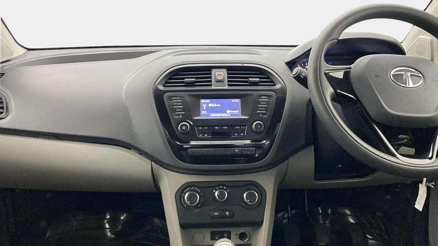 2018 Tata Tiago XT PETROL, Petrol, Manual, 73,042 km, Air Conditioner