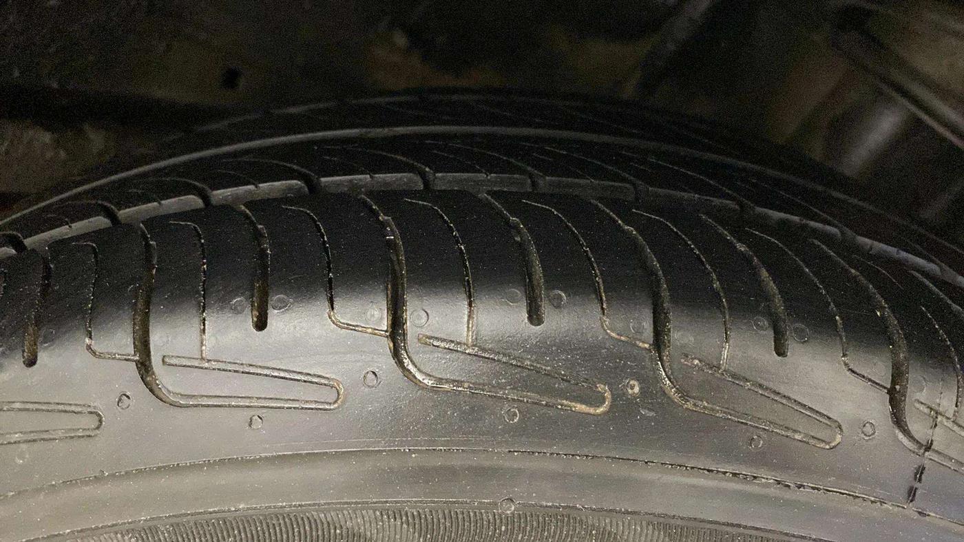 2018 Tata Tiago XT PETROL, Petrol, Manual, 73,042 km, Left Rear Tyre Tread