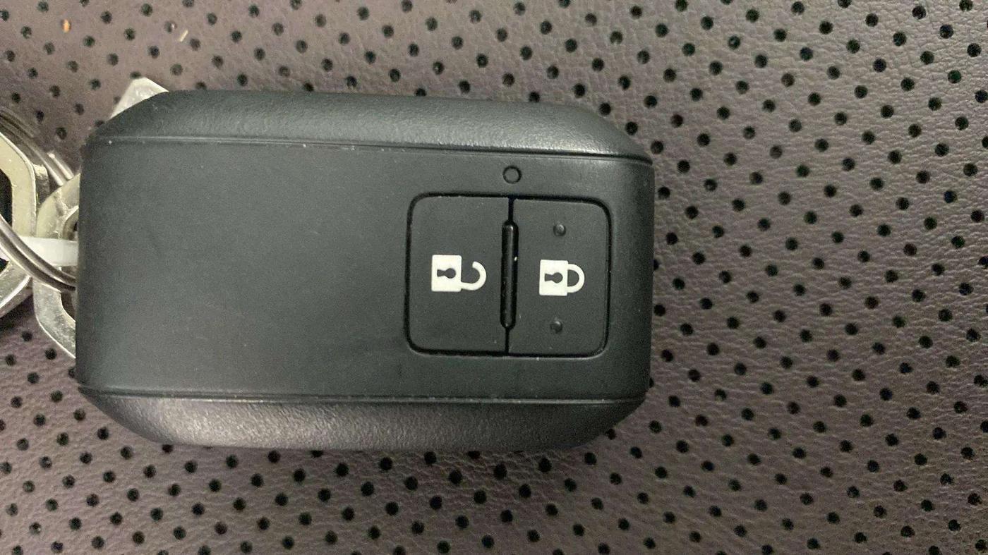 2023 Maruti Grand Vitara ALPHA SMART HYBRID, Petrol, Manual, 14,334 km, Key Close Up