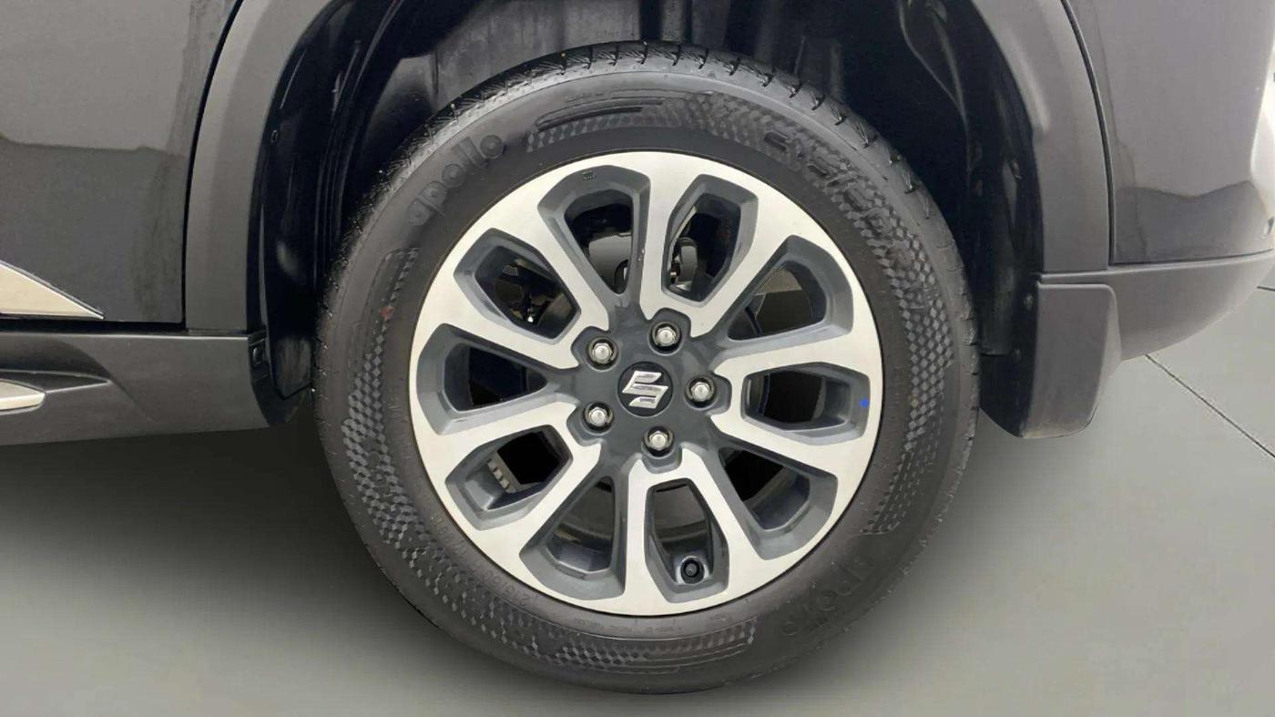 2023 Maruti Grand Vitara ALPHA SMART HYBRID, Petrol, Manual, 14,334 km, Left Rear Wheel