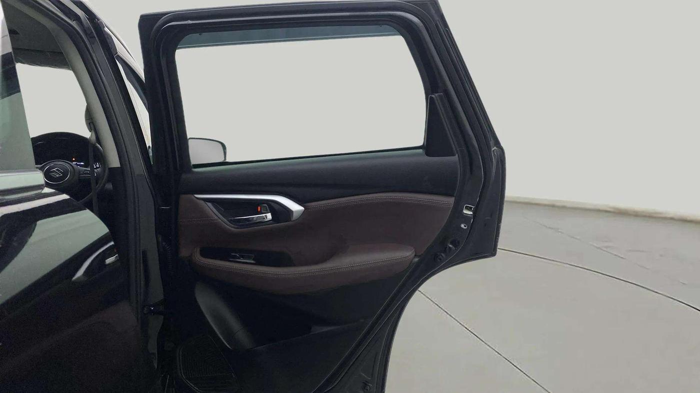 2023 Maruti Grand Vitara ALPHA SMART HYBRID, Petrol, Manual, 14,334 km, RHS Rear Door