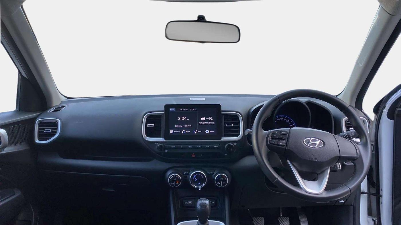 2022 Hyundai VENUE S+ 1.2, Petrol, Manual, 9,030 km, Dashboard