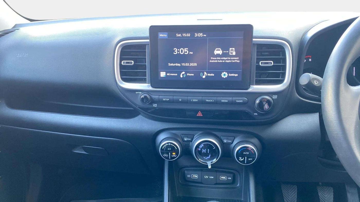 2022 Hyundai VENUE S+ 1.2, Petrol, Manual, 9,030 km, Air Conditioner
