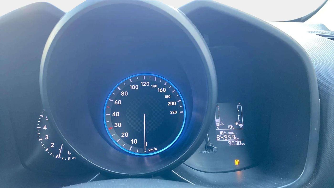 2022 Hyundai VENUE S+ 1.2, Petrol, Manual, 9,030 km, Odometer Image
