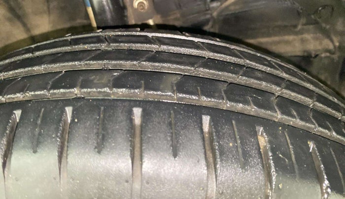 2023 Maruti Baleno SIGMA PETROL 1.2, Petrol, Manual, 11,936 km, Right Front Tyre Tread