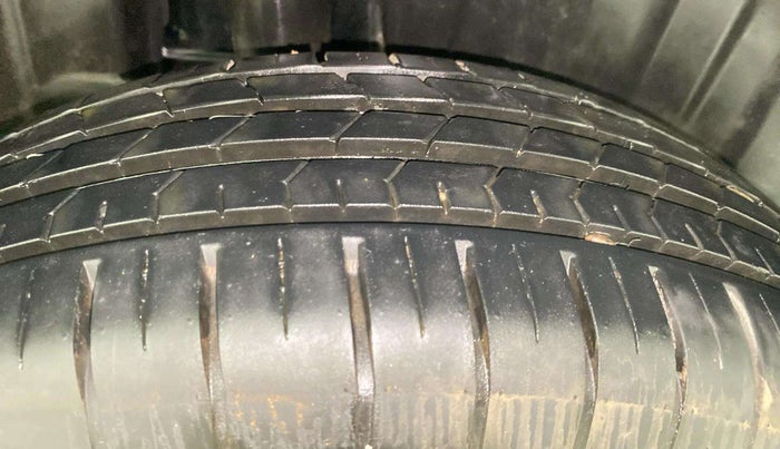 2023 Maruti Baleno SIGMA PETROL 1.2, Petrol, Manual, 11,936 km, Right Rear Tyre Tread