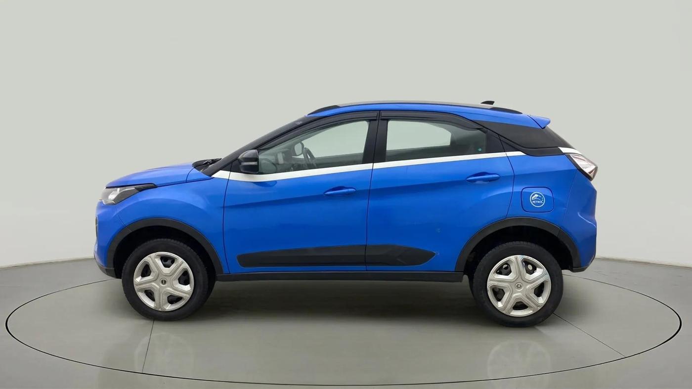2020 Tata NEXON XZ PETROL, Petrol, Manual, 76,991 km, Left Side