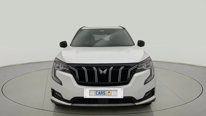 2022 Mahindra XUV700 AX 5 P MT 5 STR, Petrol, Manual, 39,001 km, Front
