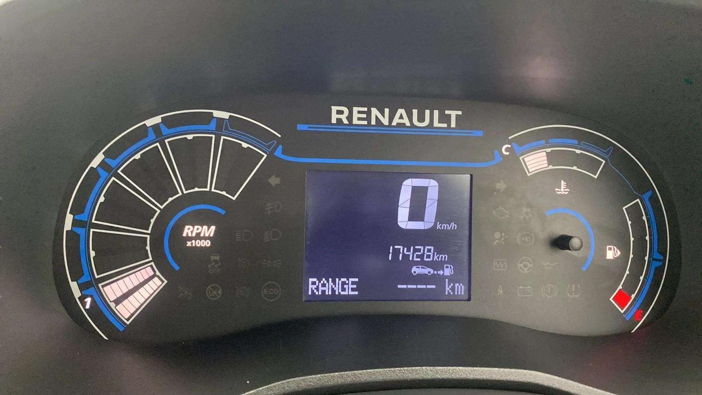 2023 Renault Kwid RXT 1.0, Petrol, Manual, 17,449 km, Odometer Image