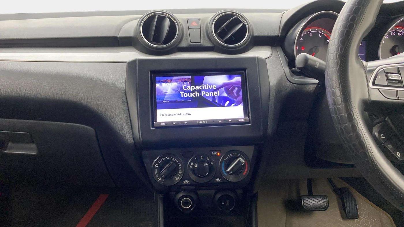 2020 Maruti Swift VXI AMT, Petrol, Automatic, 68,637 km, Air Conditioner