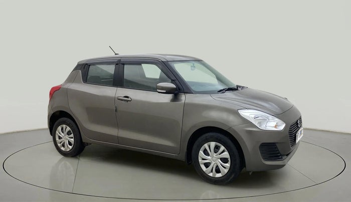 2020 Maruti Swift VXI AMT, Petrol, Automatic, 69,970 km, Right Front Diagonal