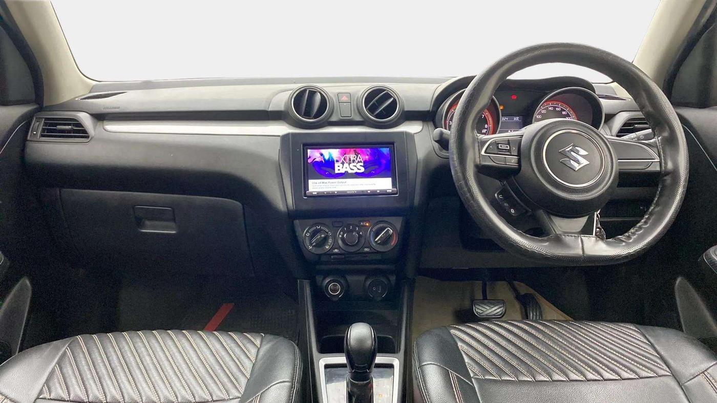 2020 Maruti Swift VXI AMT, Petrol, Automatic, 68,637 km, Dashboard