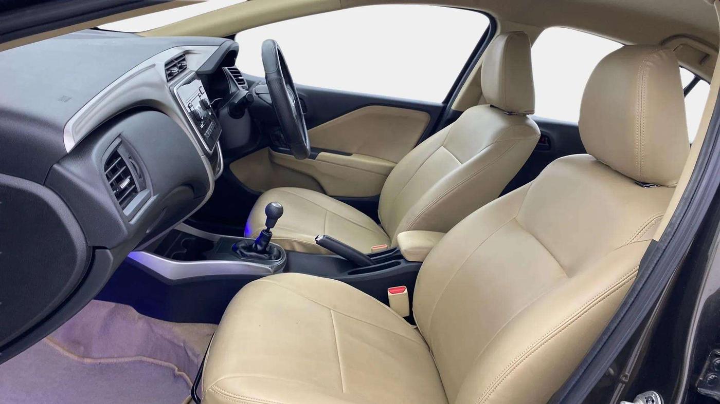 2016 Honda City 1.5L I-VTEC SV, Petrol, Manual, 46,636 km, Right Side Front Door Cabin