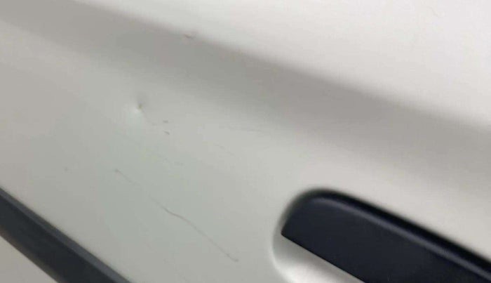 2018 Maruti Alto K10 VXI, Petrol, Manual, 32,293 km, Front passenger door - Slightly dented