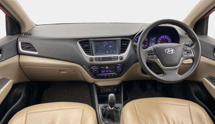 2018 Hyundai Verna 1.6 VTVT SX, Petrol, Manual, 84,594 km, Dashboard