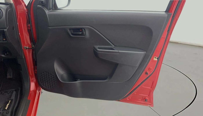 2022 Maruti Alto K10 VXI CNG, CNG, Manual, 24,200 km, Driver Side Door Panels Control