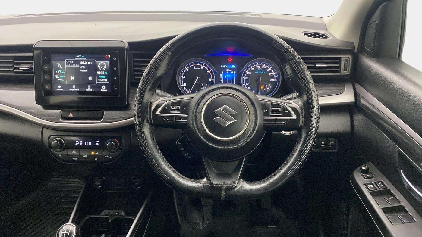 2022 Maruti XL6 ALPHA MT, Petrol, Manual, 79,451 km, Steering Wheel Close Up