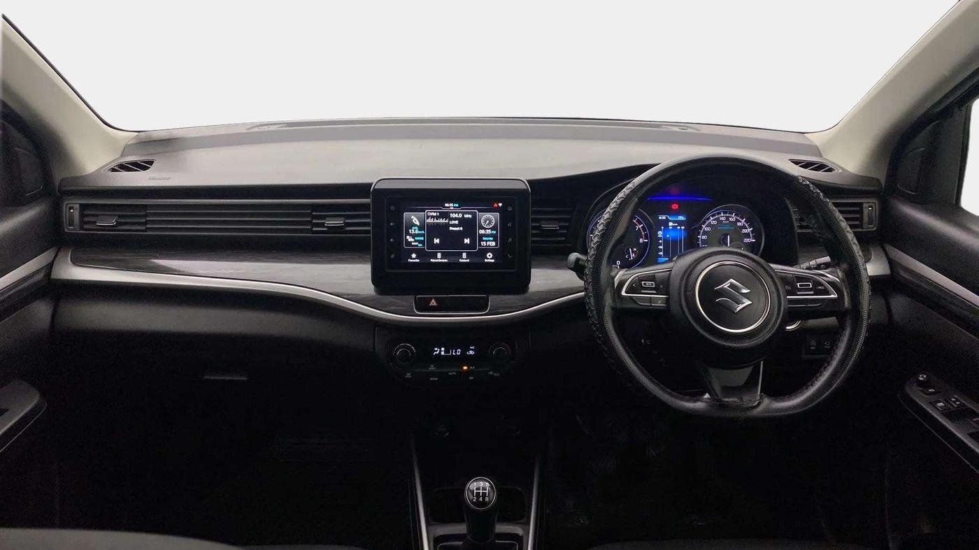 2022 Maruti XL6 ALPHA MT, Petrol, Manual, 79,451 km, Dashboard
