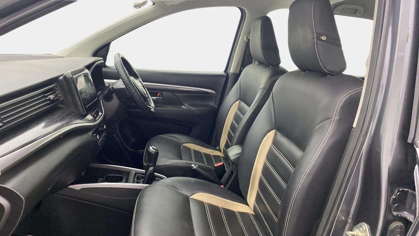 2022 Maruti XL6 ALPHA MT, Petrol, Manual, 79,451 km, Right Side Front Door Cabin