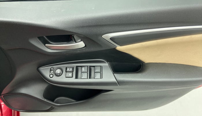 2019 Honda Jazz 1.2 VX AT, Petrol, Automatic, 5,183 km, Driver Side Door Panels Control