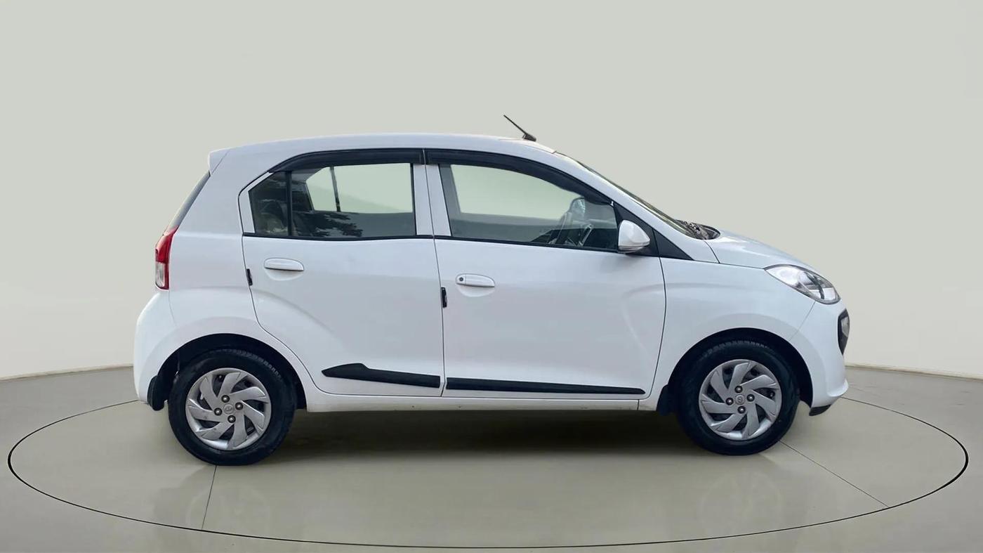 2019 Hyundai NEW SANTRO SPORTZ MT, Petrol, Manual, 64,275 km, Right Side View