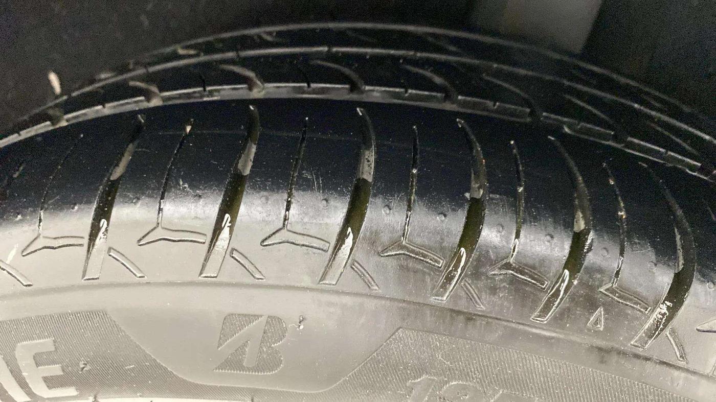 2018 Maruti Baleno ALPHA PETROL 1.2, Petrol, Manual, 87,120 km, Left Front Tyre Tread