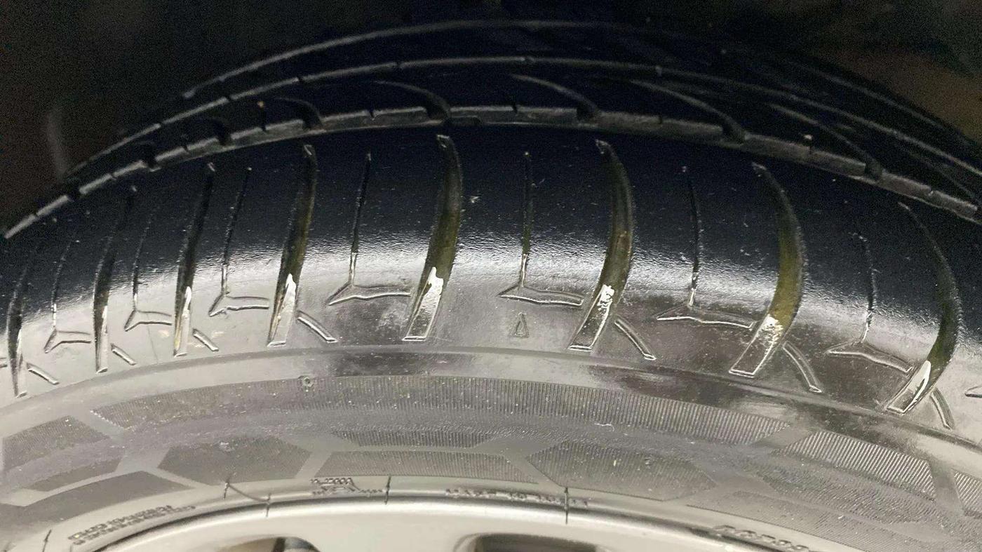 2018 Maruti Baleno ALPHA PETROL 1.2, Petrol, Manual, 87,120 km, Right Front Tyre Tread