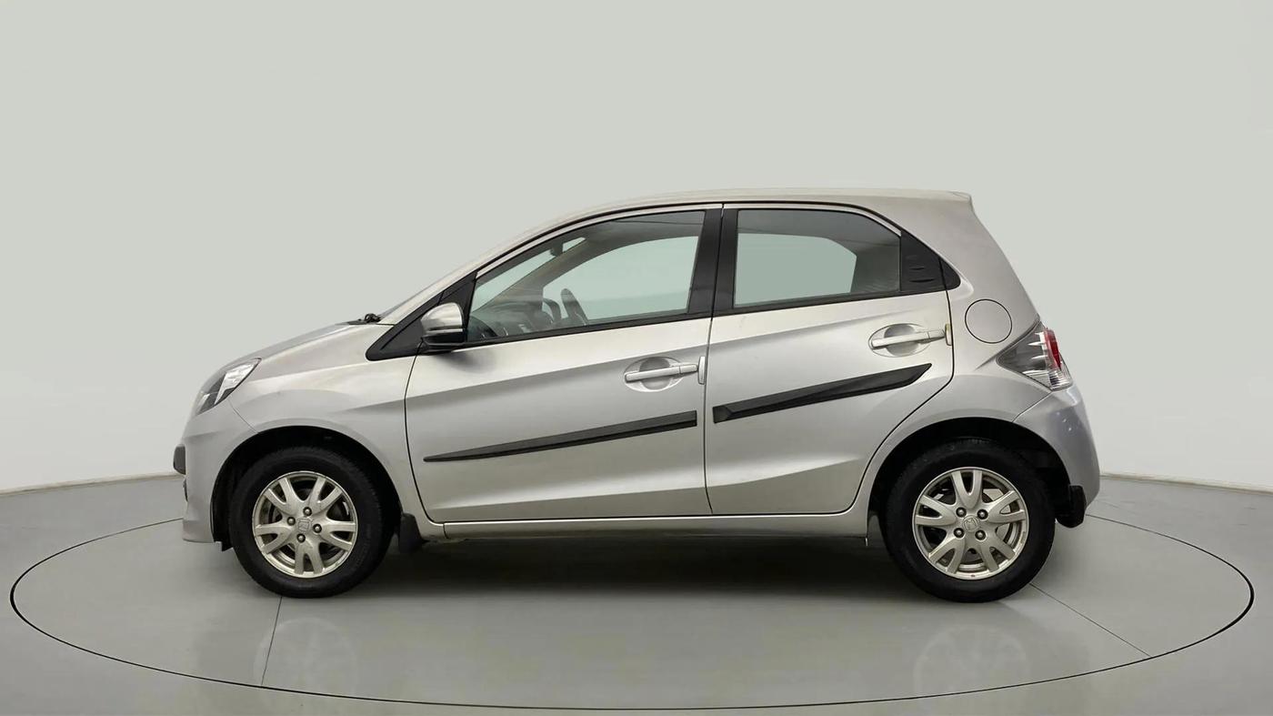 2014 Honda Brio VX MT, Petrol, Manual, 49,256 km, Left Side
