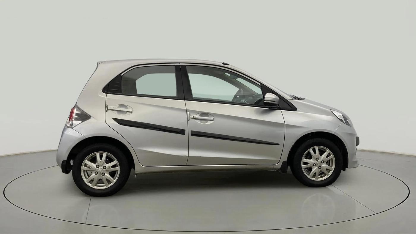 2014 Honda Brio VX MT, Petrol, Manual, 49,256 km, Right Side View