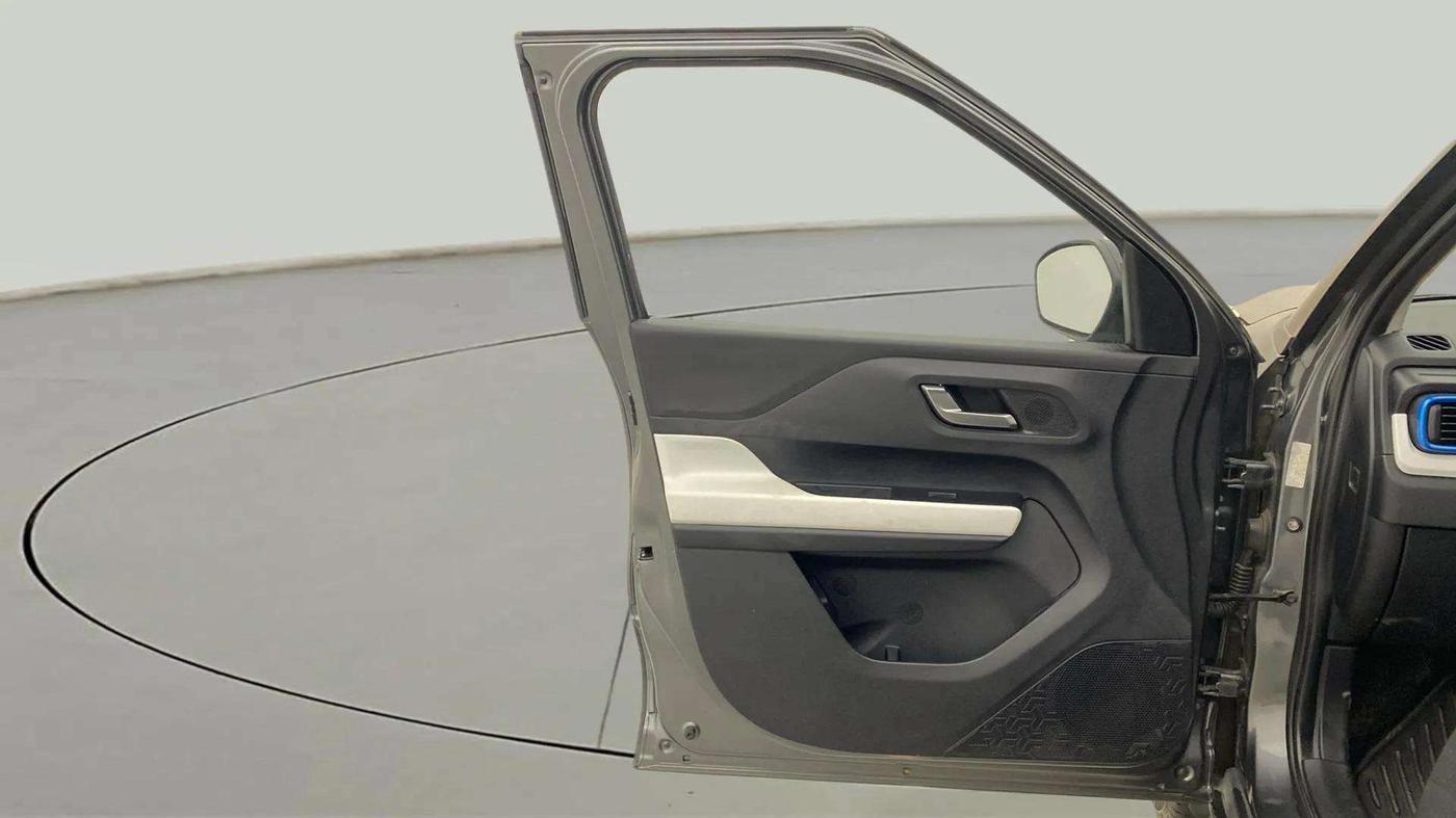 2022 Tata PUNCH CREATIVE  MT, Petrol, Manual, 34,207 km, LHS Front Door