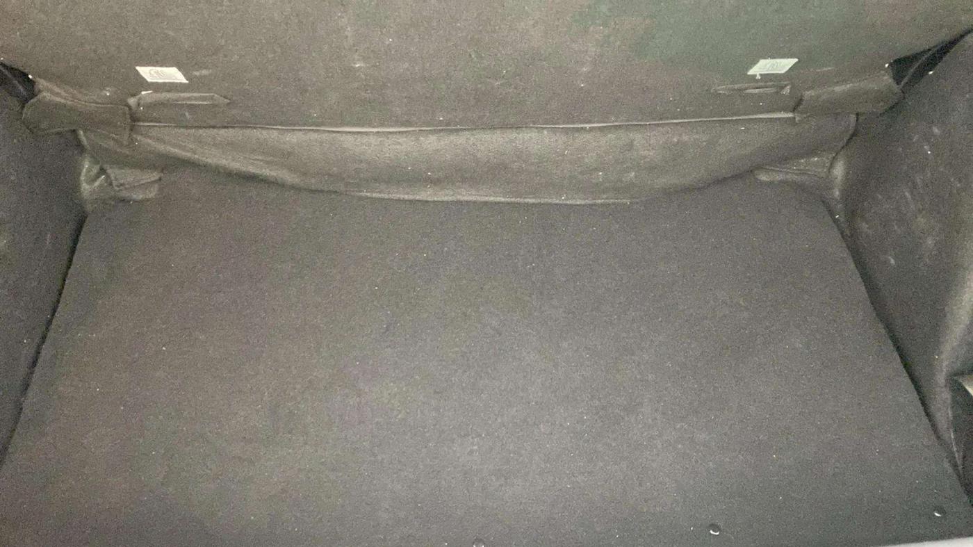2022 Tata PUNCH CREATIVE  MT, Petrol, Manual, 34,207 km, Boot Inside