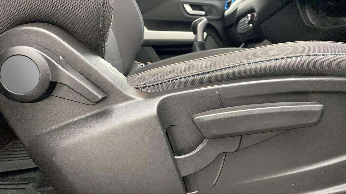 2022 Tata PUNCH CREATIVE  MT, Petrol, Manual, 34,207 km, Driver Side Adjustment Panel