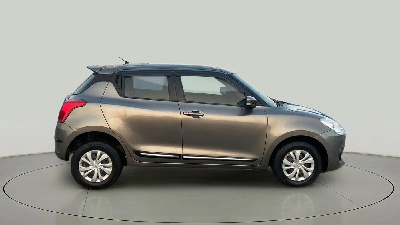 2021 Maruti Swift VXI AMT, Petrol, Automatic, 39,877 km, Right Side View